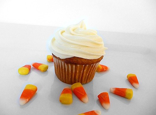 pumpkin-cupcakes-plain