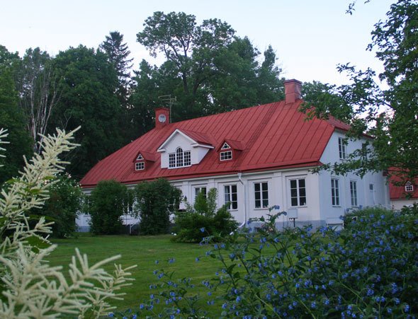 Mansion in Swedish countryside 
