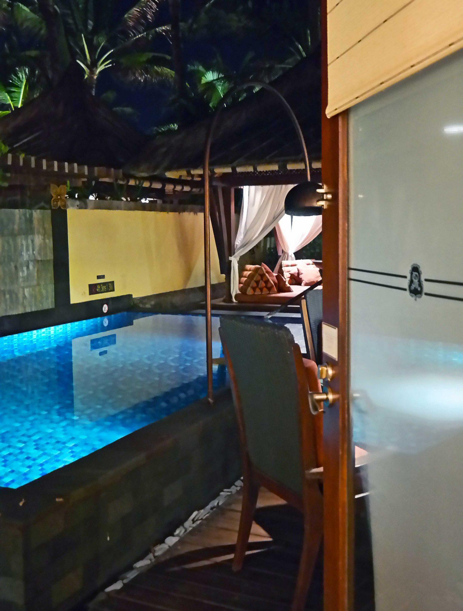 pool-at-night-time-st-regis-bali-resort