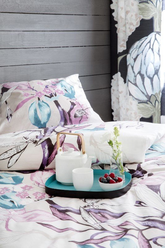 Forget about your grandmother's flower prints, the modern flower prints are bold and beautiful.