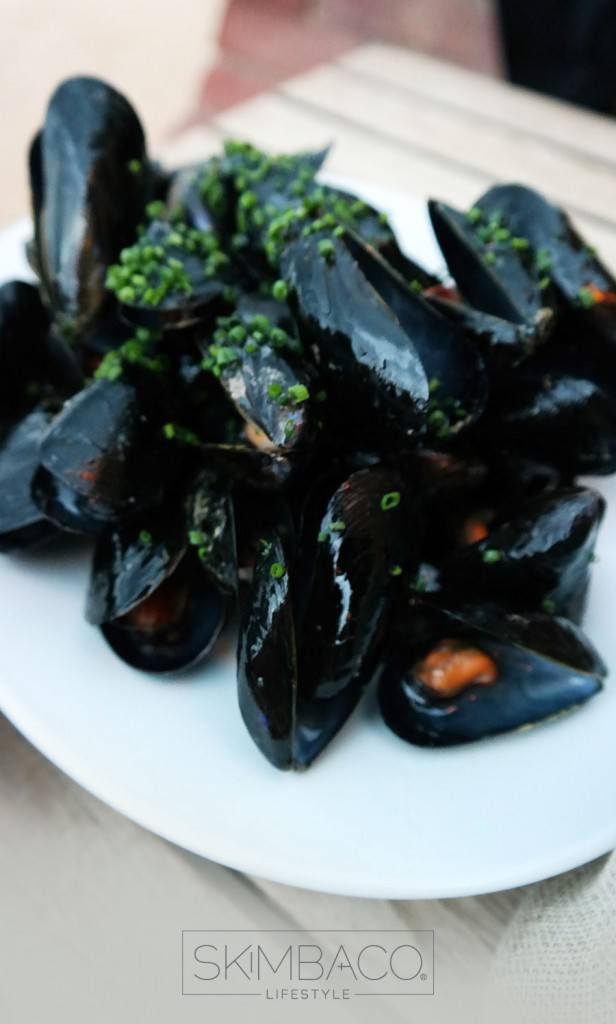 mussels-in-beer-recipe-with-dijon-mustard