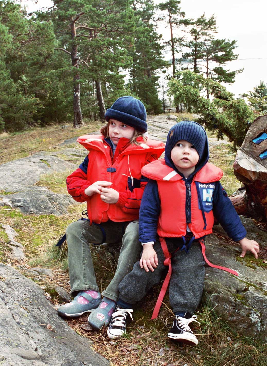Kids in Turku islands